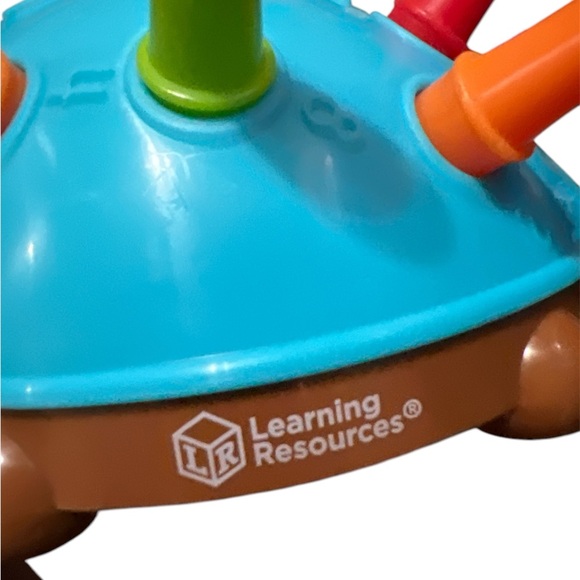 Learning Resource Colorful Hedgehog Kids Toy - Picture 4 of 4